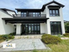 千岛湖滨江度假别墅 3室3厅3卫 豪华装修 260万元