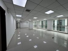 地铁西直门 金贸大厦开发商直租免中介 586平米精装修可注册