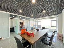 急租!中冶 东南智慧城 Sky100平带2隔断24H空调精装