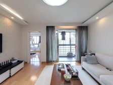 高区花园景观,客厅大卧室大,小南北,阳光视野好