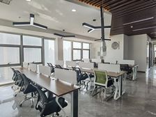 地铁站上的黄金办公位 吾悦广场端户两面采光 地铁4号线