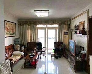 佣仅需0.69 地 鐵口 棠德花园南向 比同户型少39万急售