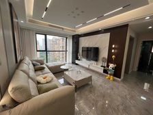 鹭湖花园城72.8万 中庭好楼层精装带中央空调 老证