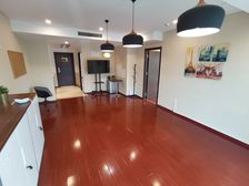 金贸大厦 西直门地铁旁 精装85平 适合培训 美容美体随时看