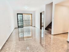 复式大三房 实用率高 小区中间远离路 安静