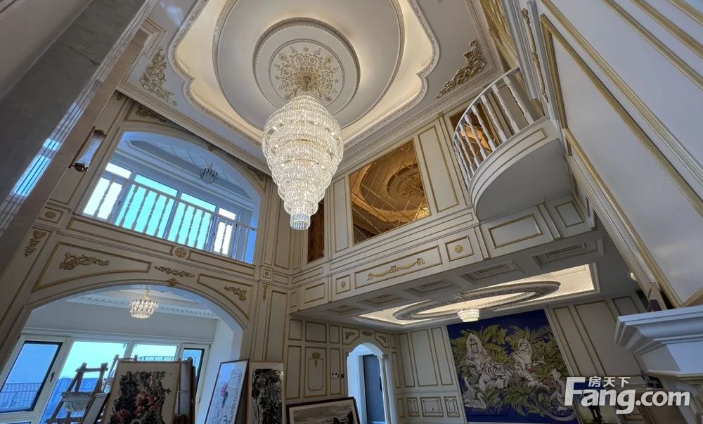 华侨城108坊 复式客厅挑空 豪装全新未住实用400平带车位