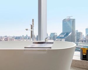 盈科中心景苑 143.99平2居 方便看房
