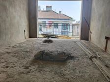 金牛小区毛坯复式四房,上下两层,一套自住,一套出租,两不误4室2厅|86