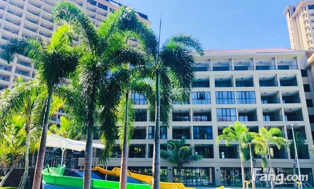 金月湾椰海小镇天然气入户民水民电一线海景房超大阳台