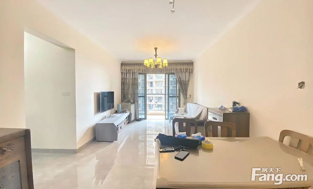 中恒海晖城首付25万南向三房证满五年税费少随时看房