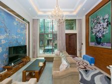 浦东新区周浦御沁园西区5室2厅