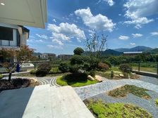云上草原景区旁半山腰别墅 一线山景视野 花园200平