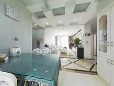 师惠花苑 稀缺平层电梯三房全新豪装湖性价比很高随时电话