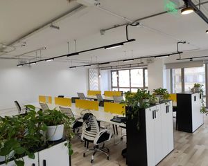 青云当代大厦 出售150万 1.8万各付各税 有上下水随时看