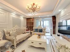 合生高尔夫品质 三房 精装修 拎包入住 小高层