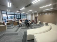 【悦享中心】【五一广场旁】216平,精装,拎包入驻,多种户型