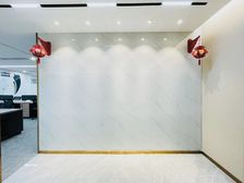 精选)嘉盛中心办公室216平精装带家具方正视野好使用率高