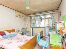 徐汇区植物园园南三村2室1厅