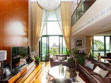 北外滩复式带露台 可看三件套 可看黄浦江 居家装修