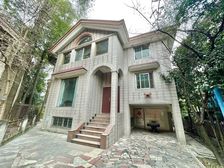 城西2.5环【独栋别墅】带三百平米花园,独门独院3层楼