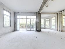 银丽高尔夫独栋占地600多平大花园全新毛坯业主急实用面积更多