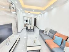 深圳富婆!急售!一口价50万诚心卖!首付5万!带车位来电看房