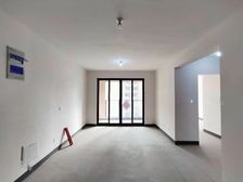 吾悦万达商圈 随园金麟府毛坯3房 楼层视野好 全天采光有钥匙