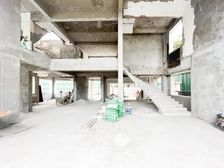 独栋别墅 业主外观已改 法式石材外立面 花园400多平