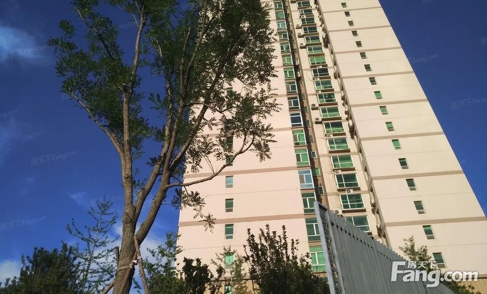 青年路迎泽公园高层电梯房平层小区可进公园