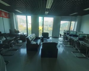 硅谷亮成新出小面积75平出售 单价1.8万 各付各税 随时看