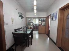 巨龙台湾城 2室2厅1卫 精装修 155万元