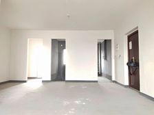 大捡漏房!一梯一户!三房三卫!前排洋房采光视野都很好!