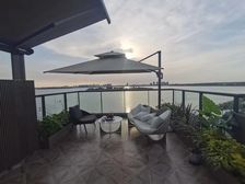 稀缺叠加别墅送超大露台纯现房龙湖开发周边绿树成荫湖景傍身