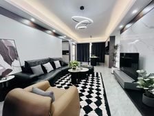 保利奥体大都汇 保利广场旁 送全屋家私 还价即卖 随时看房!