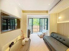 全新装修(中央空调全屋地暖)品牌家具家电全送,有电梯急售