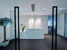 亮马桥燕莎商圈 国航大厦 定制装修 配套完善 户型方正