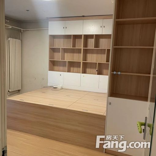  ���ӺӶ��� 2��1��1�� 54ƽ �ϱ�ͨ͸ ������ȫ 