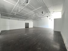 独栋带酒仙桥798艺术区草场地艺术区650平层高4.5米