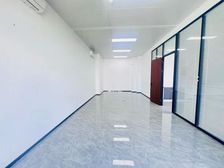 房东直租 超大落地窗 208平广州南站城轨50米