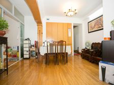 楼下地铁谈好价,随时交易,世博景观电梯大3房,边套全明户型,