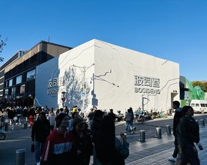 餐饮独栋 品牌租户 自带12个停车位 可个人购买