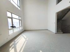 住总尚清湾 双拼别墅 有钥 满五 房东急置换