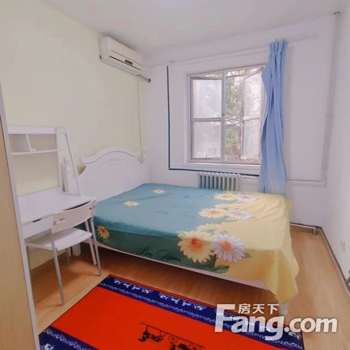 ��ѧԷ 3��1��1�� 75ƽ��װ�� 2200Ԫ/�� 