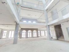 保真!传世的独栋,临大水系3000平 别墅,繁华中的宁静