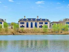 (临湖知底价)临150 宽湖水,占地4000多,视野无遮挡