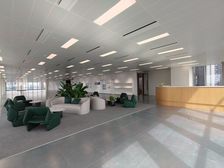 长隆地标耀胜新世界!使用率超7成!全天空调!地铁0距离!