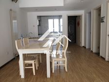 五环边靠山居联排别墅 地上三层坡地,满五年 格局好