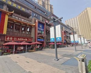 年租金76万!红光二楼荣盛和火锅店,产权清晰,来电详询!无税
