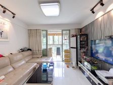 此房满五年,总价不高,南北通风,户型方正,温馨家装。