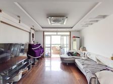 真实照片,顶楼复式,130平大露台,地铁口,送家具,顶楼跃层